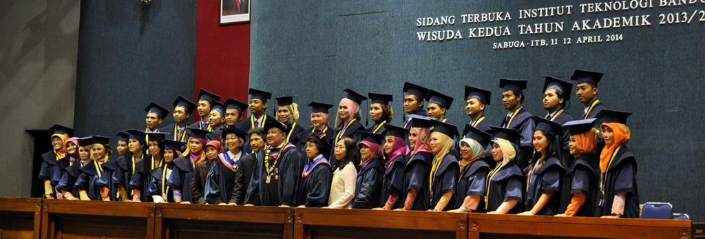 Wisuda Program Sarjana, Magister dan Doktor FMIPA, April 2014