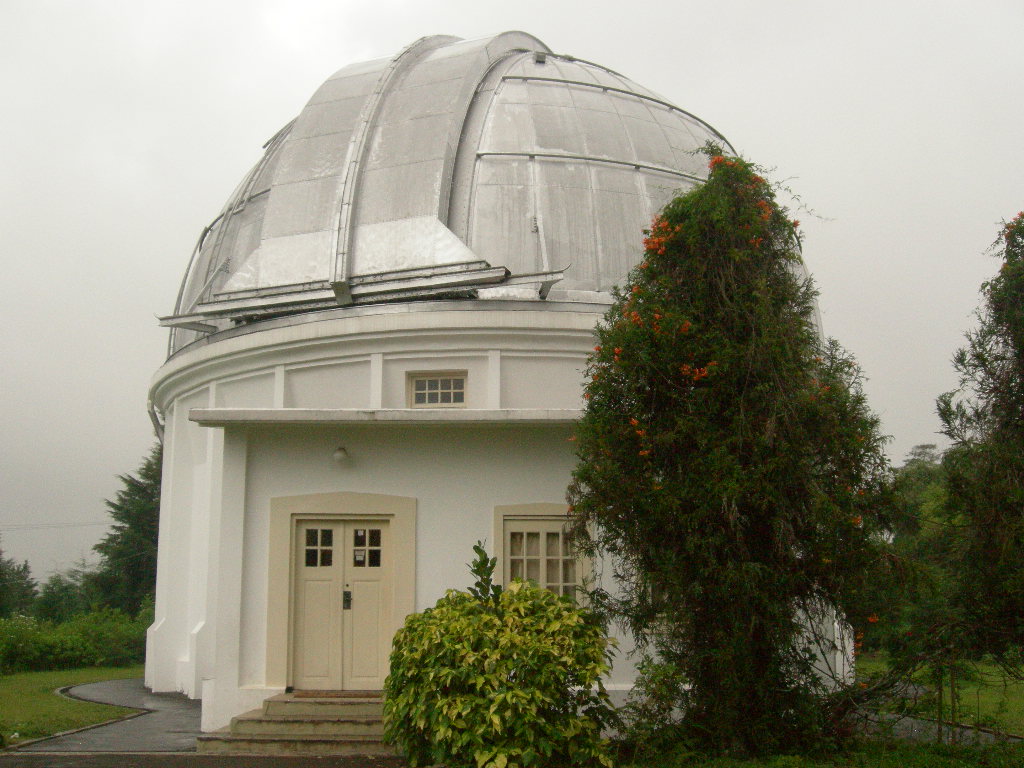 PRESS RELEASE Pengamatan Hilal Jelang Syawal 1443H/2022M Observatorium Bosscha Institut Teknologi Bandung