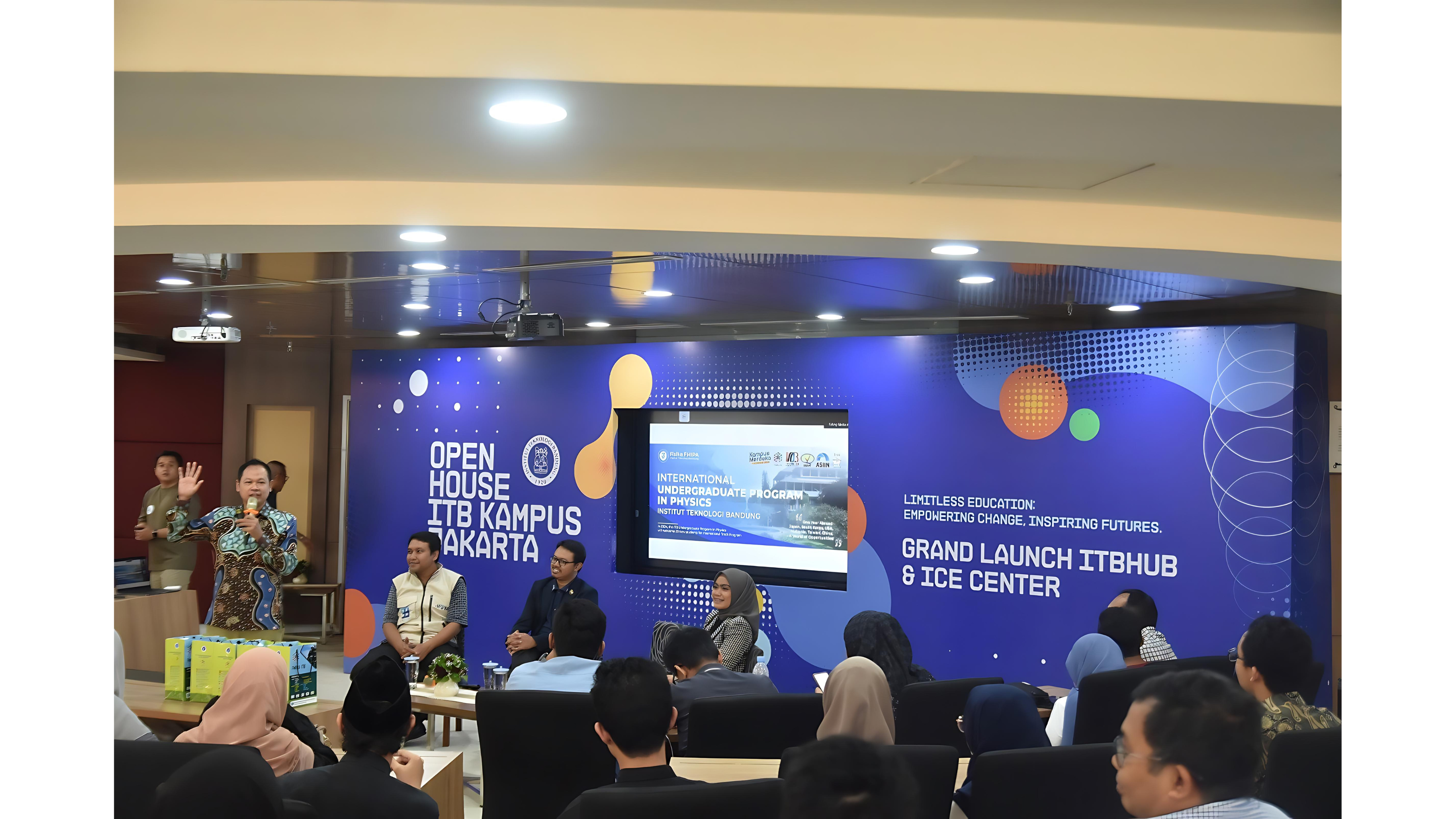 Fasilitasi Mahasiswa Belajar Fisika di Luar Negeri, Program International Track ITB Dibuka Tahun 2024